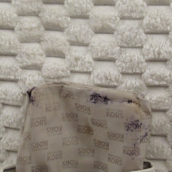 Michael Kors FULTON Small Leather Crossbody Bag VANILLA - Picture 13 of 14